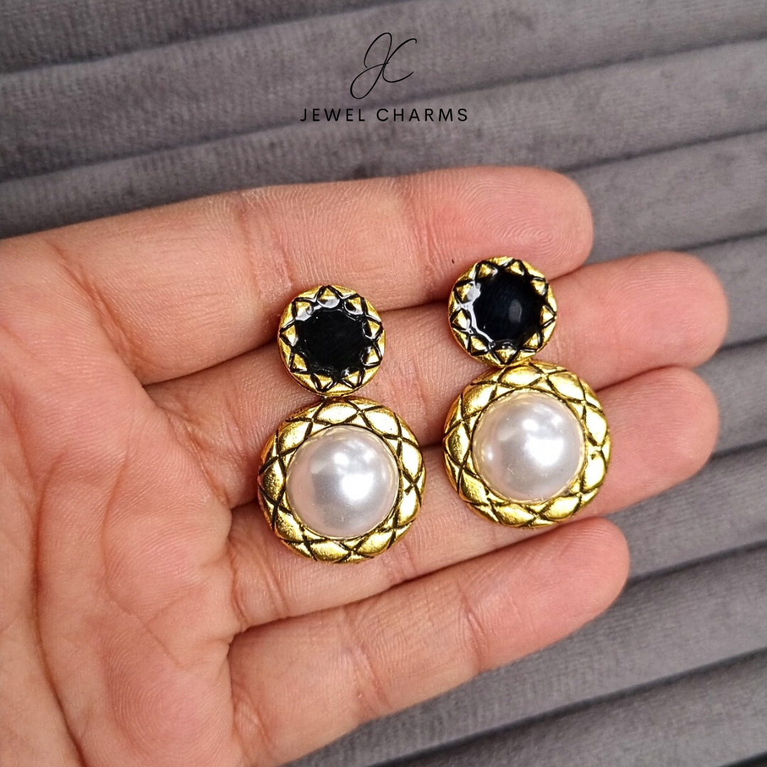 Black pearl statement earrings JCEC 146