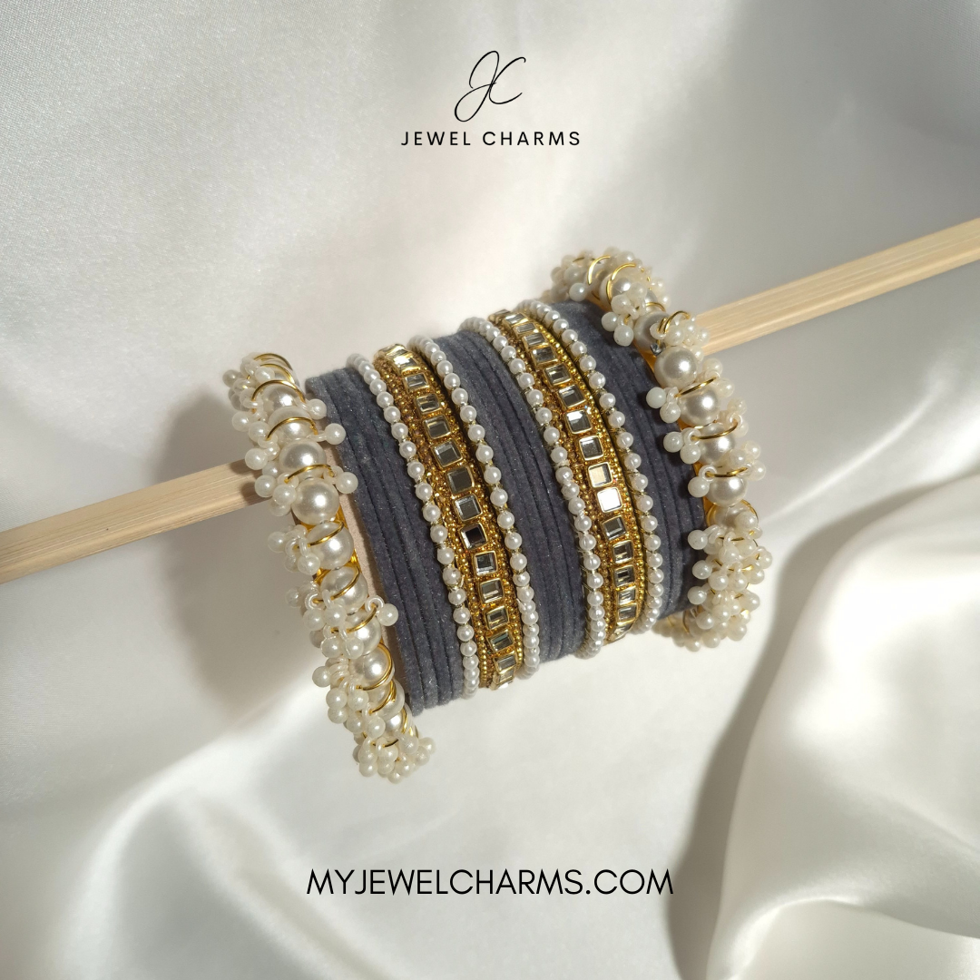 Grey velvet Double square Karra gajra bangles choorian set