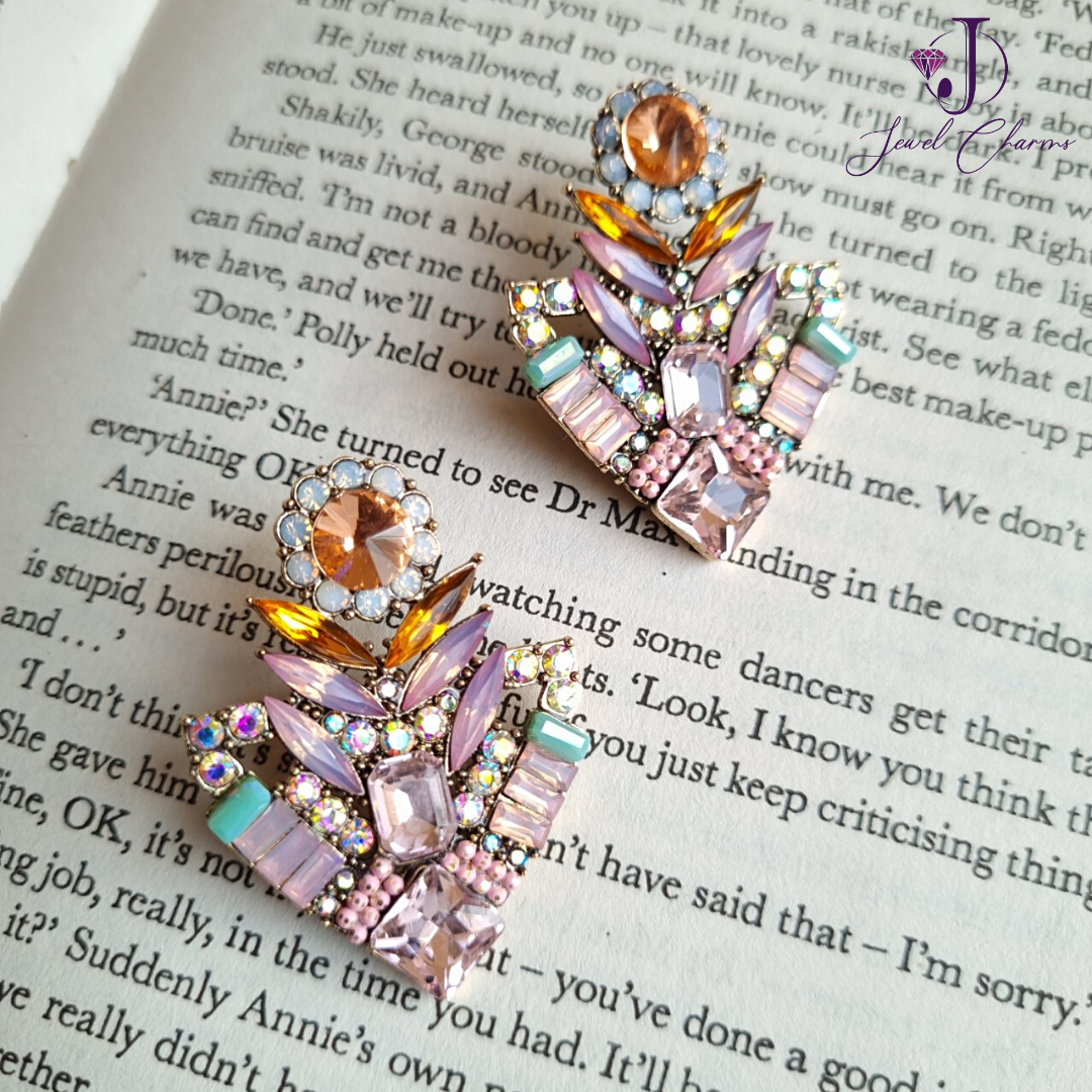 JCEC 206 Arrowhead of love multi earrings