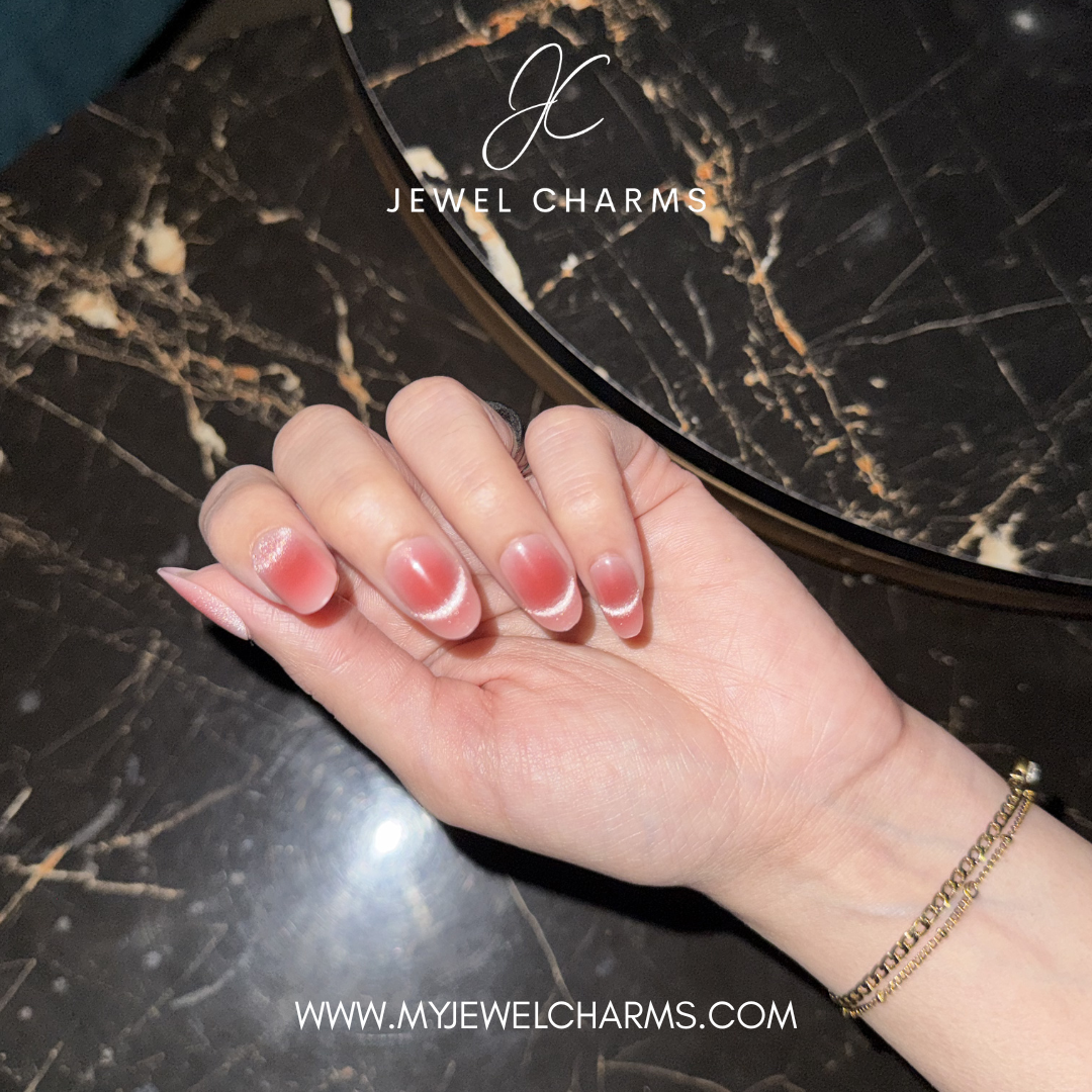 JC113 24 Pink pieces Cat Eye Nails with free Nails application kit