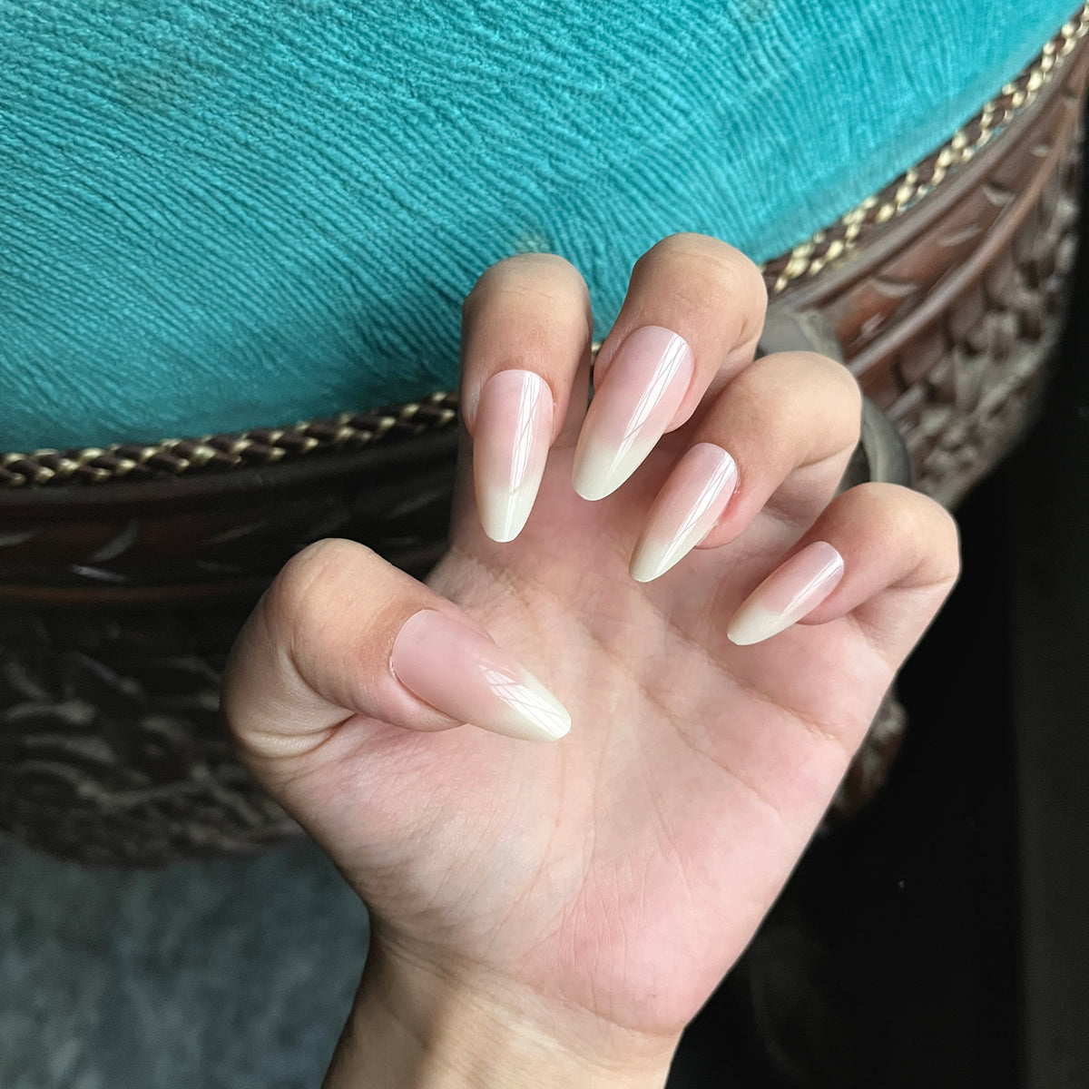 Hyper realistic Viral nails jc 1920 Nails pack with free applicator kit