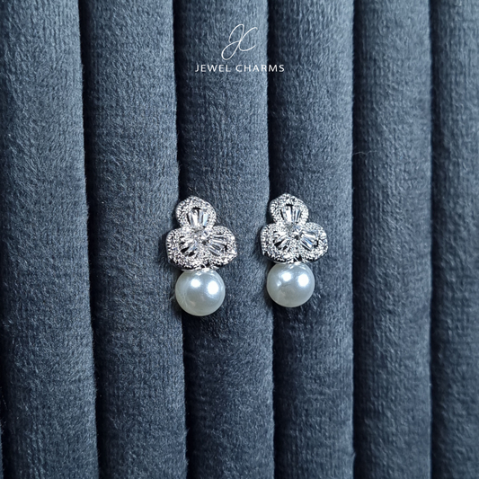 Clover Silver Zirconium Pearl Earrings Small