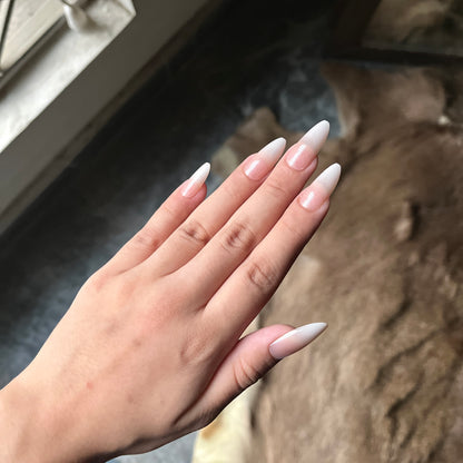 Hyper realistic viral nails jc 1663 Nails pack with free applicator kit