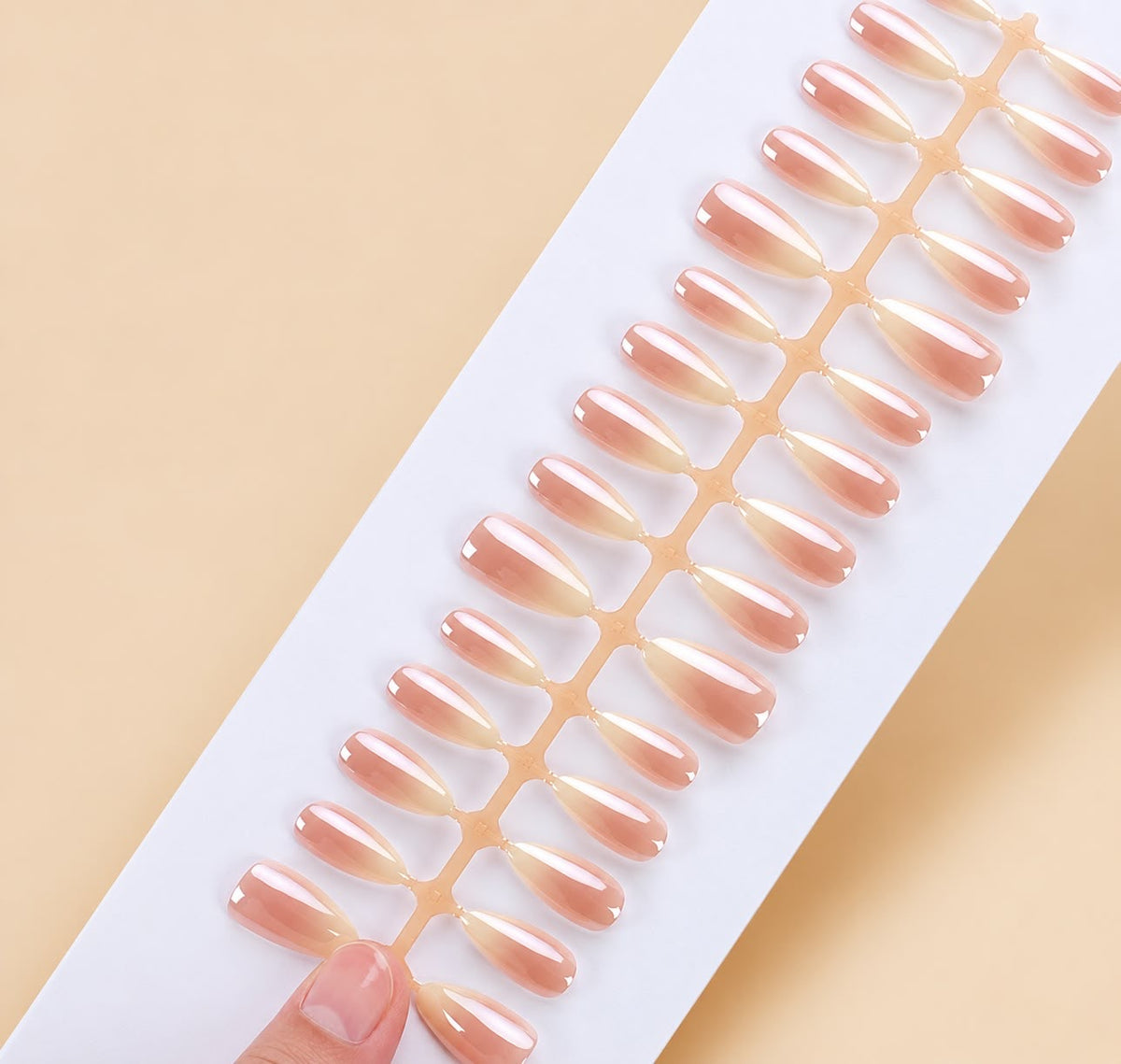 Jc 1593 Nails pack with free applicator kit