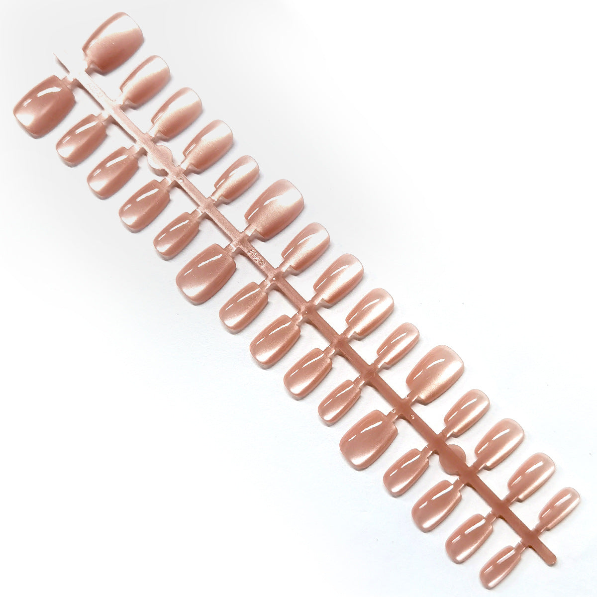 JC105 Cat-Eye Medium Length – 24 Nails Pack with Free Nail Kit