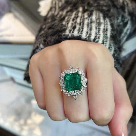 Emerald Grace Ring Adjustable