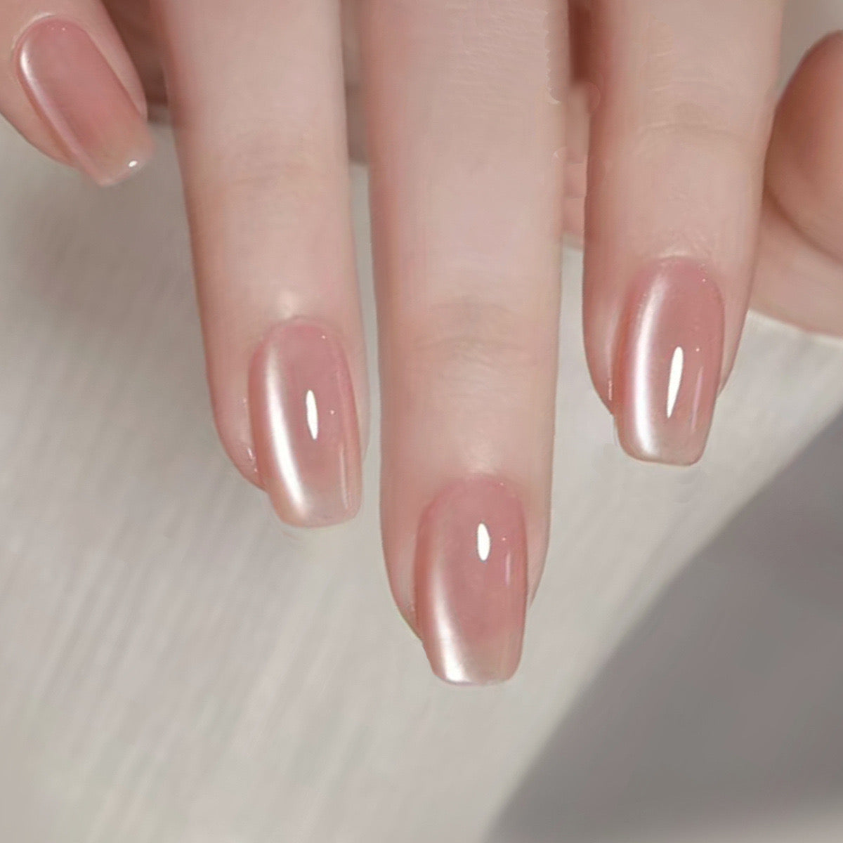 JC105 Cat-Eye Medium Length – 24 Nails Pack with Free Nail Kit
