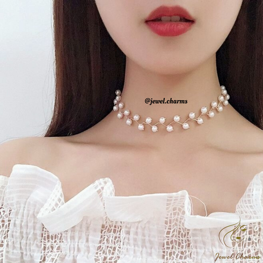 JC65 - Pearl Choker - Jewel Charms